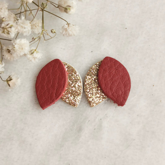 Boucles d'oreilles puces Pauline rouge