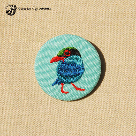 Broche petit format L’oiseau vert