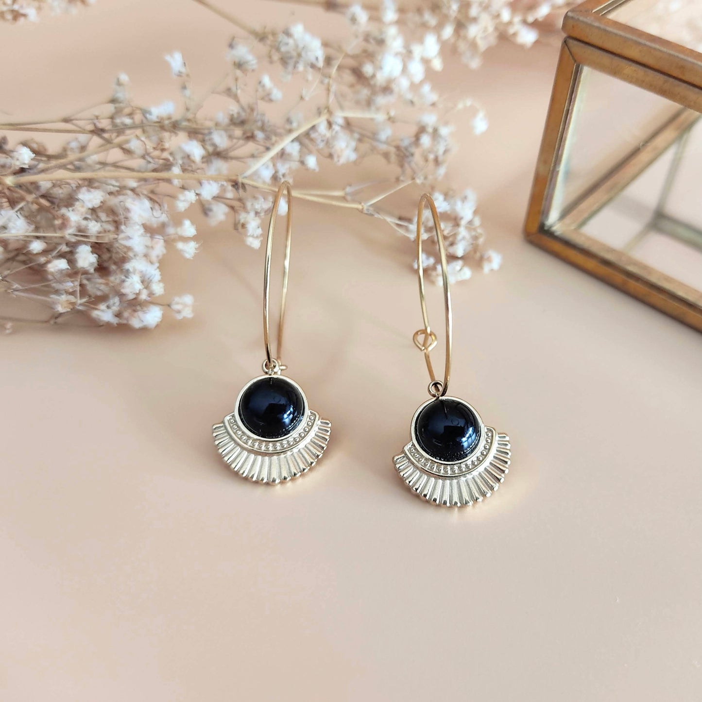 Boucles d’oreilles L’héroïque agate noire